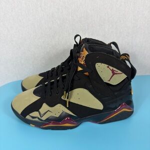 Jordan Men's Air Jordan 7 Retro Black Olive Burgundy